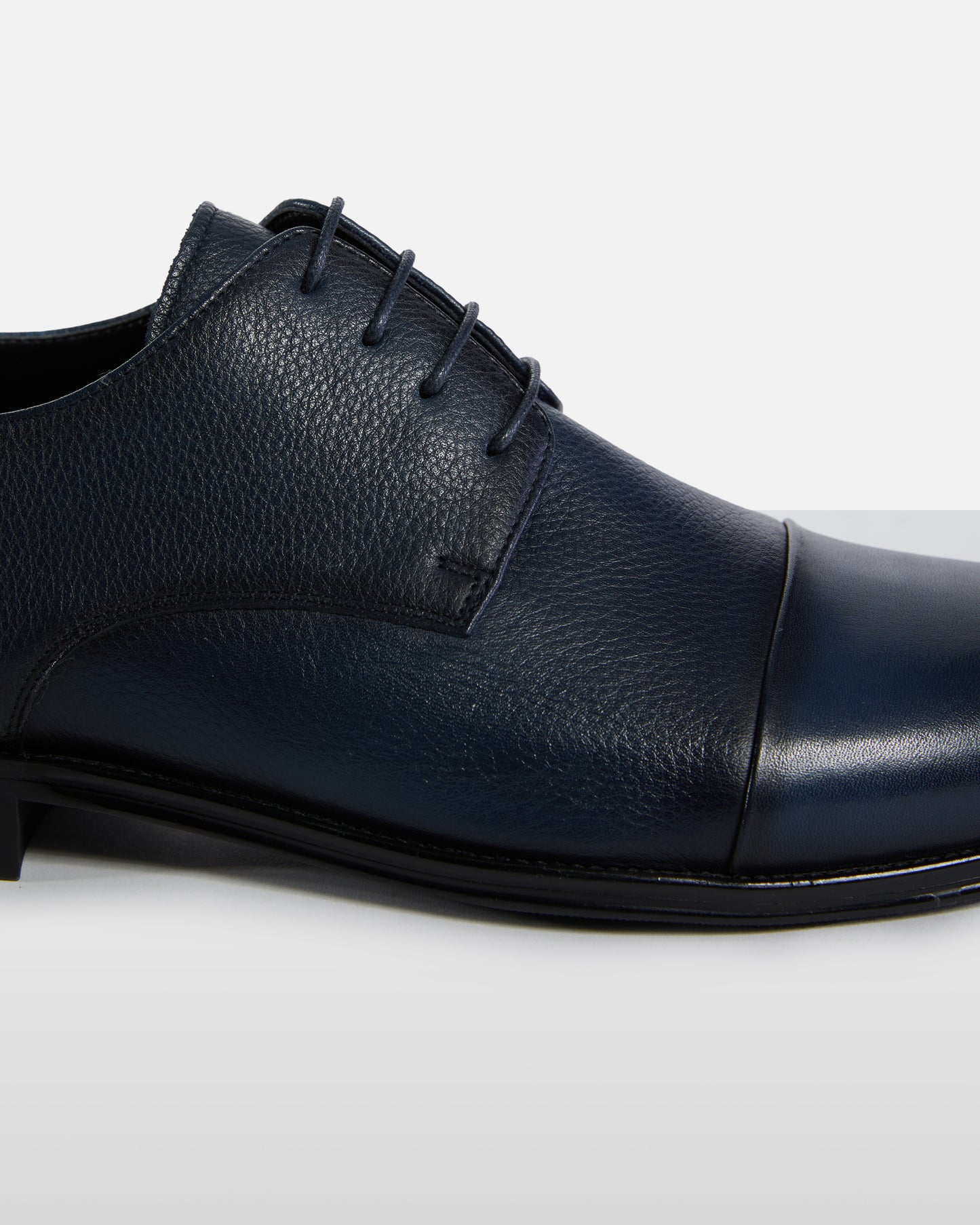 Monochrome Lace Up Formal Shoes
