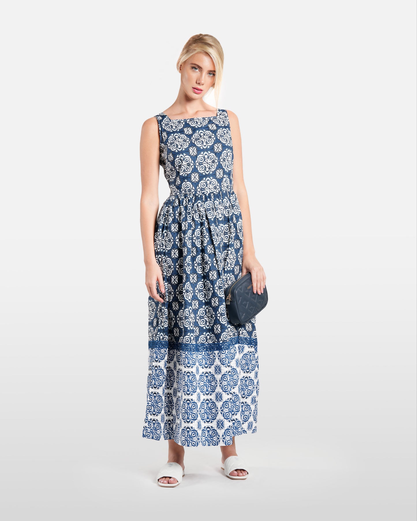 Printed Sleeveless Maxi Dress