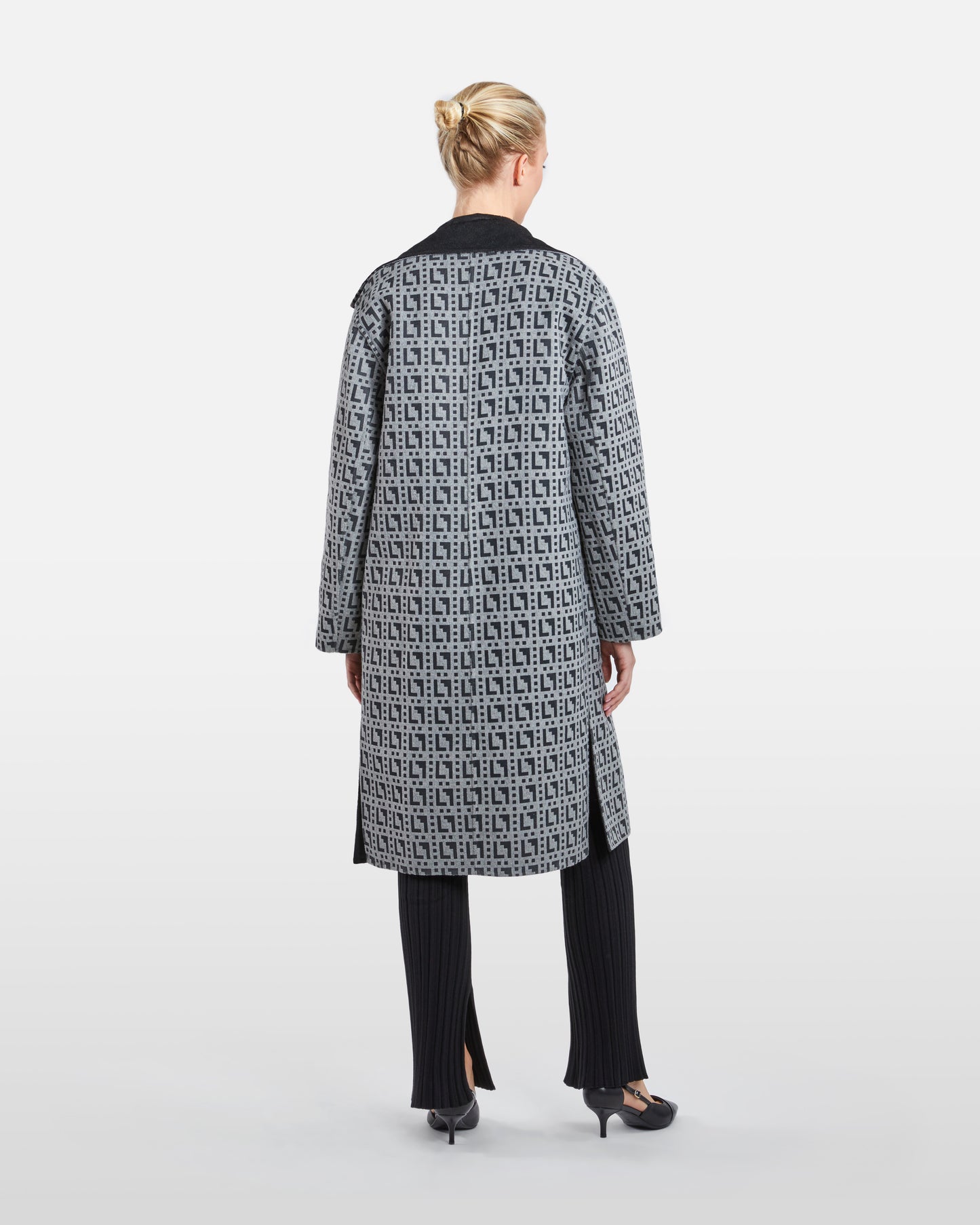 Monochrome Patterned Inner Over Coat