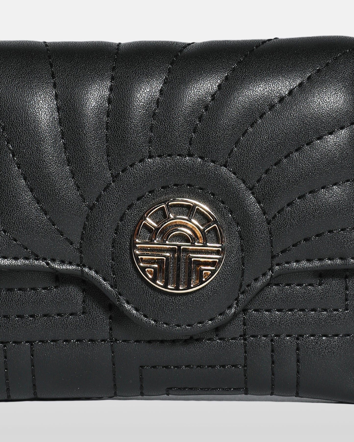 Quilted Gold-Tone Logo Detailed Wallet