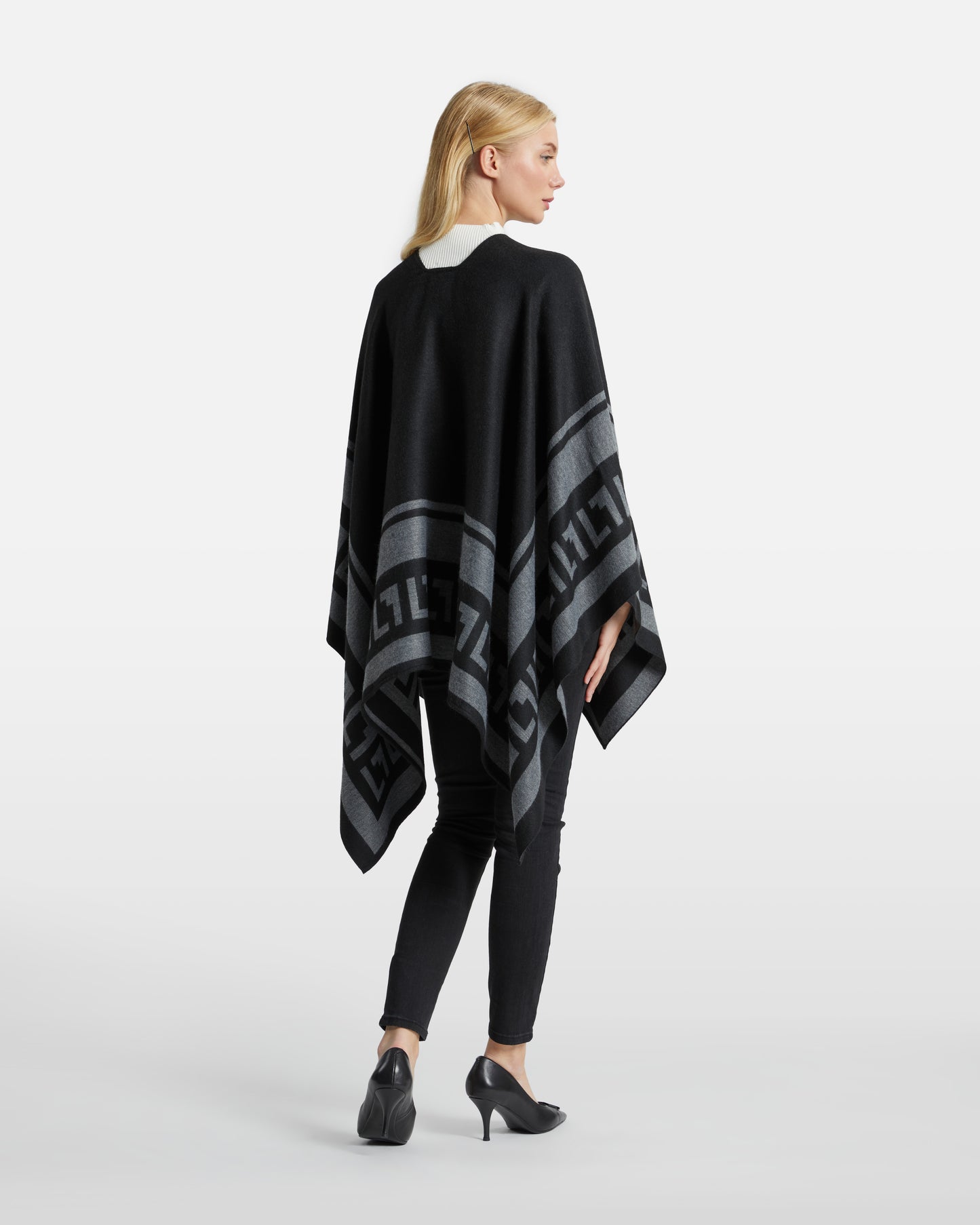 Monochrome LF Poncho