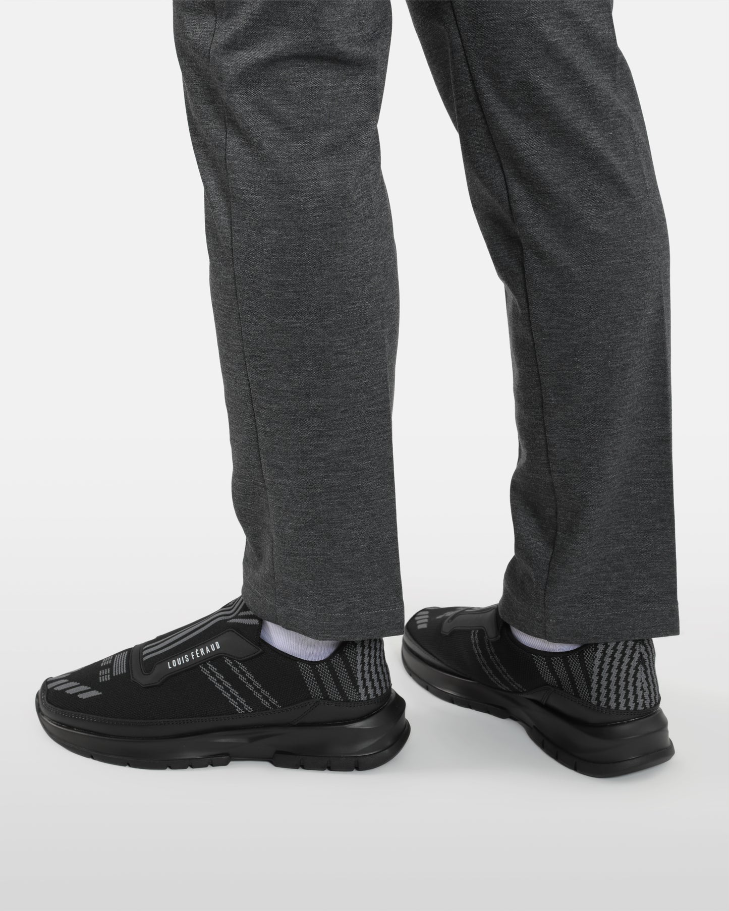 Low Top Lace-up Trainers