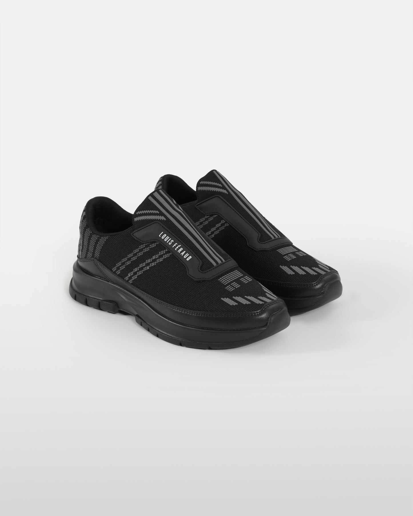 Low Top Lace-up Trainers