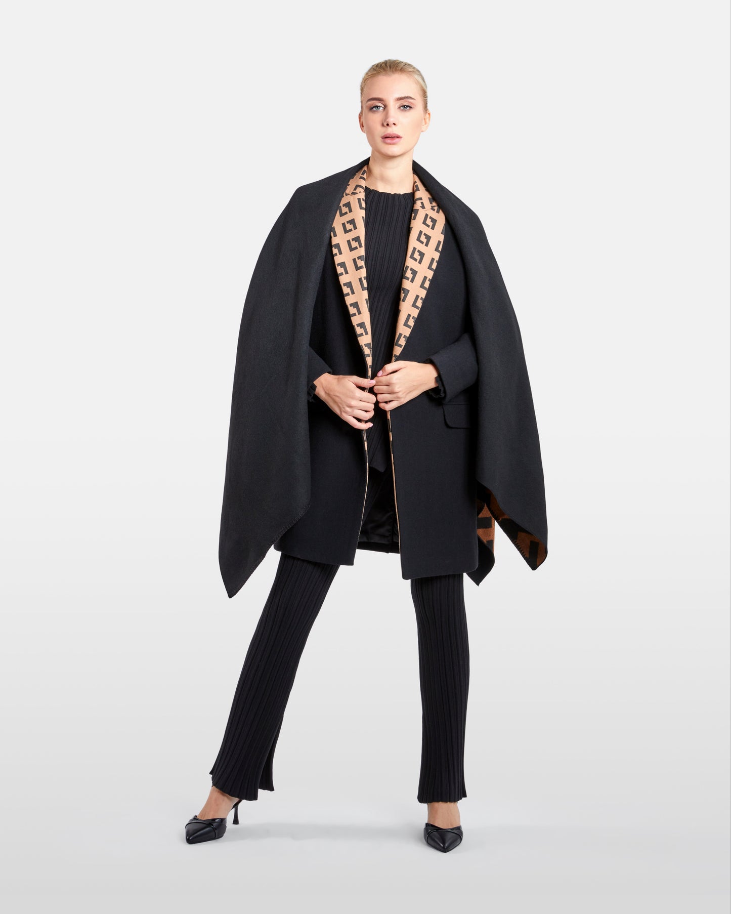Patterned Inner Coat