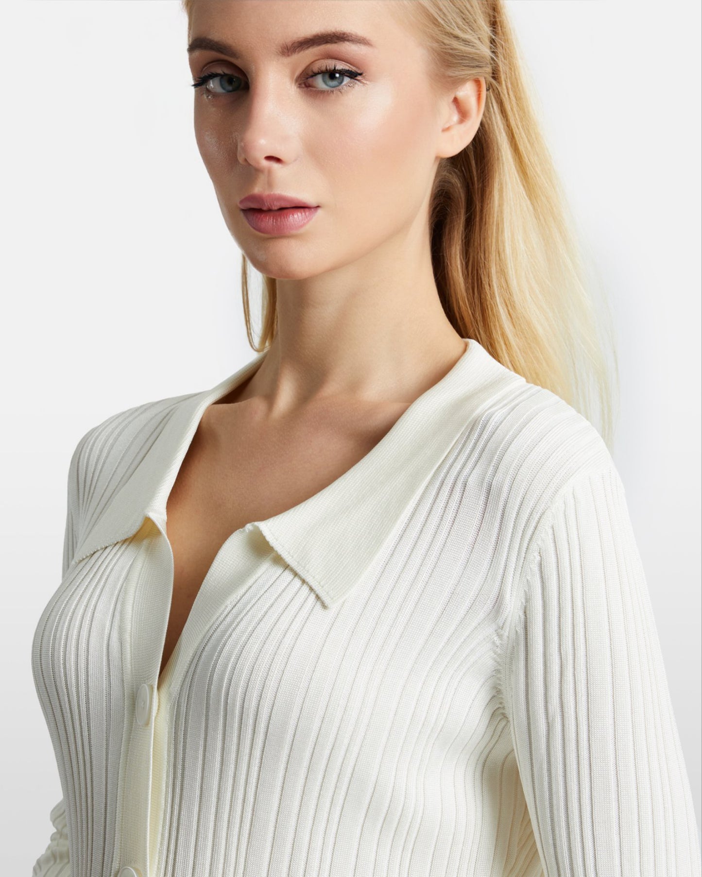 Knitted Buttoned Cardigan