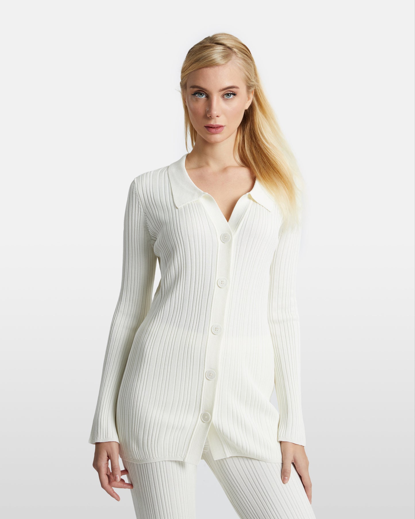 Knitted Buttoned Cardigan