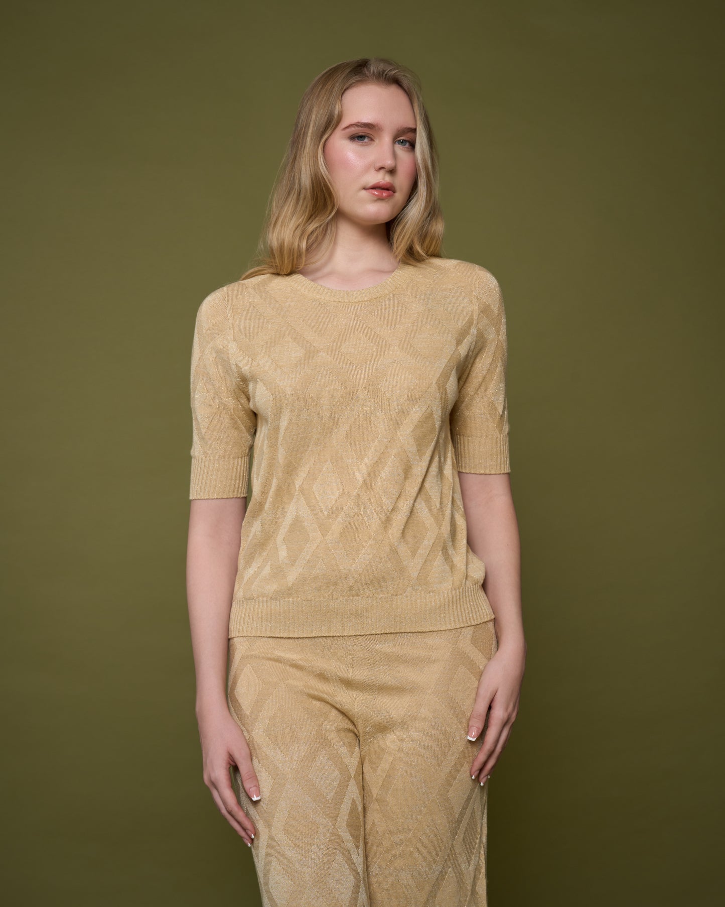 Diamond Patterned Knit Top